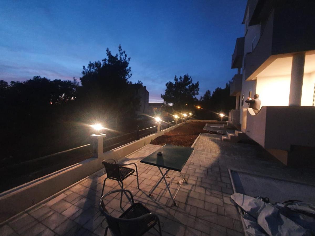 Apartments Villa M&M 2 Bibinje Bagian luar foto