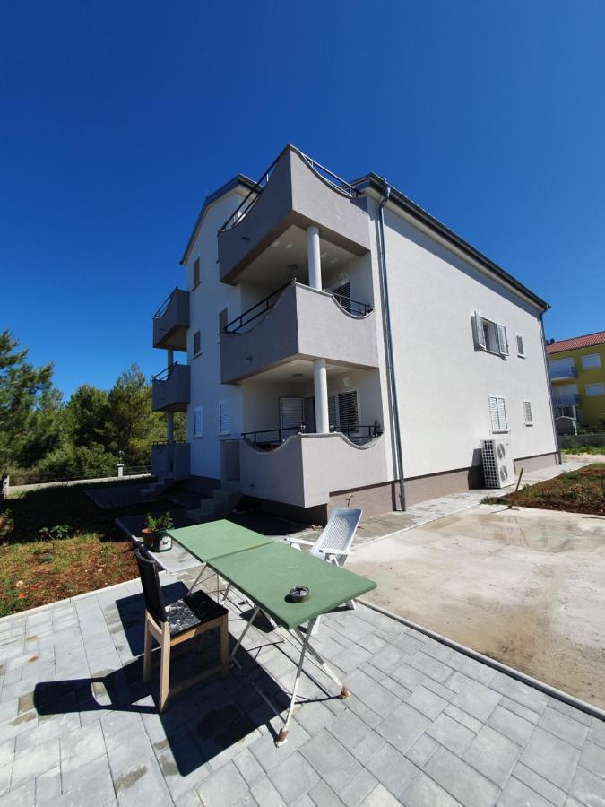 Apartments Villa M&M 2 Bibinje Bagian luar foto