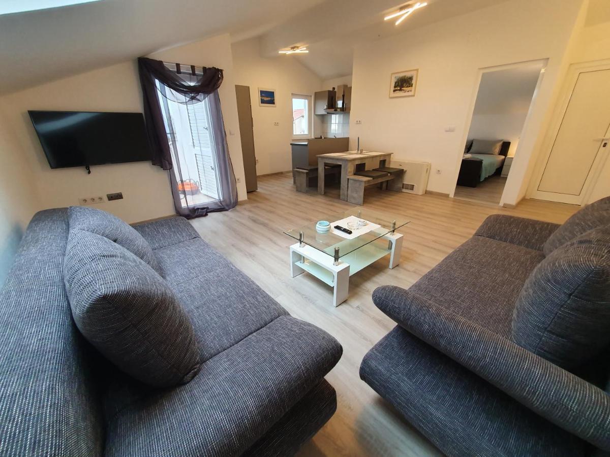 Apartments Villa M&M 2 Bibinje Bagian luar foto
