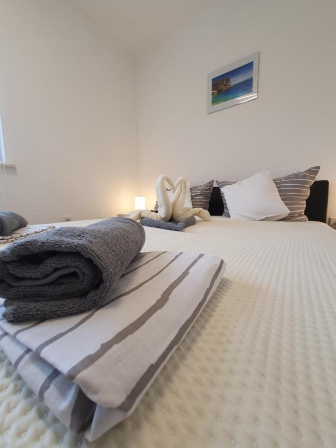 Apartments Villa M&M 2 Bibinje Bagian luar foto