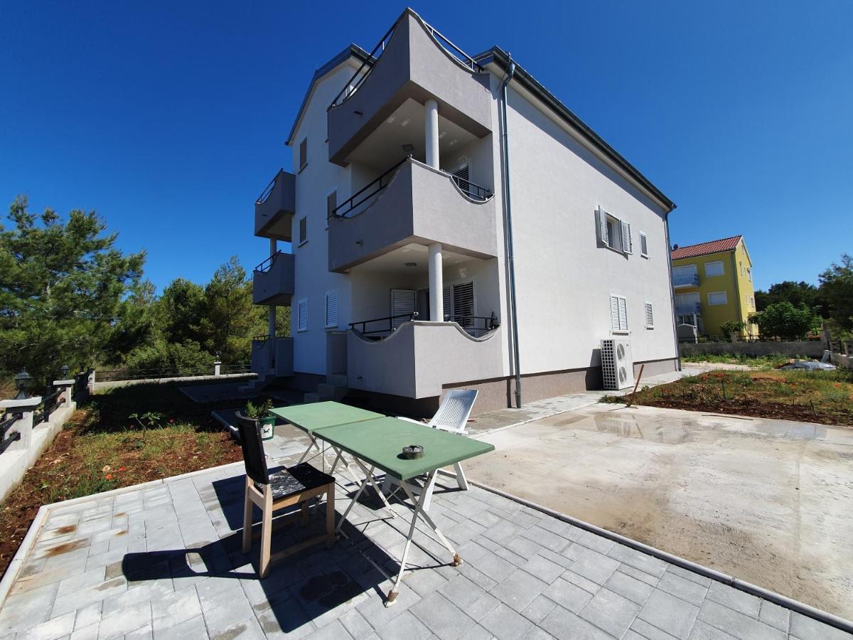 Apartments Villa M&M 2 Bibinje Bagian luar foto