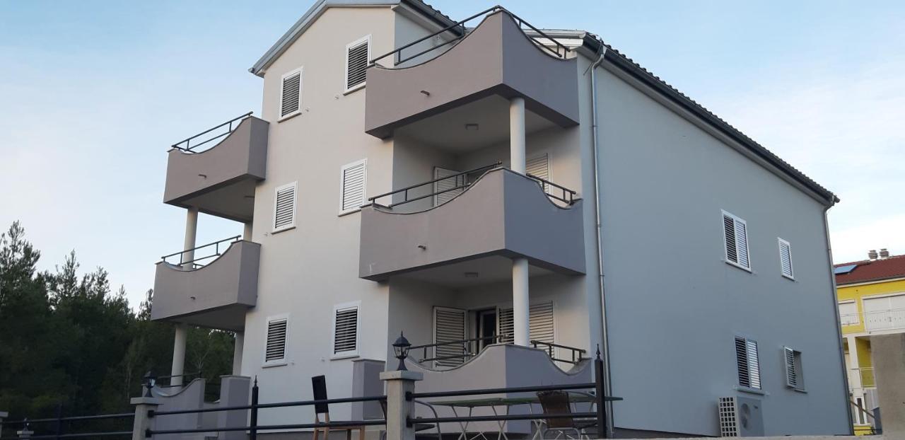 Apartments Villa M&M 2 Bibinje Bagian luar foto