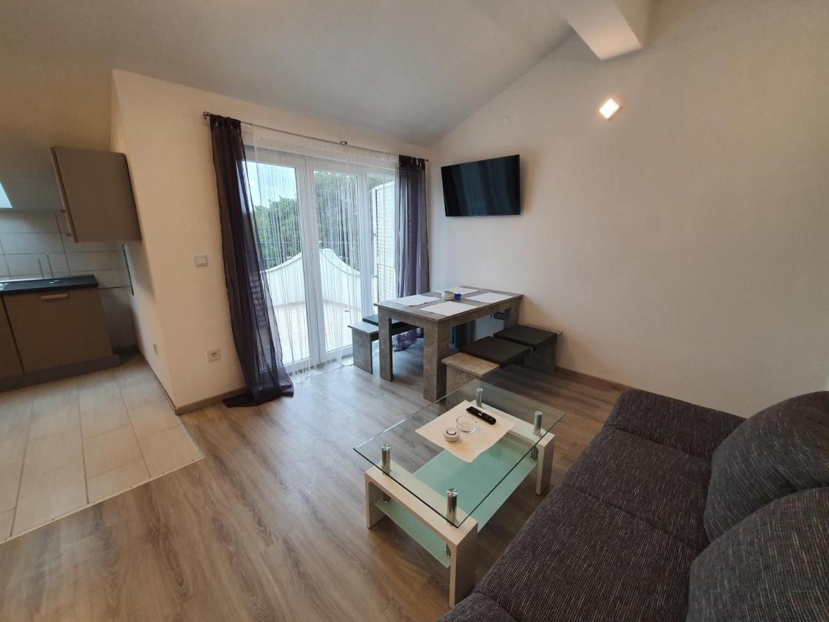 Apartments Villa M&M 2 Bibinje Bagian luar foto