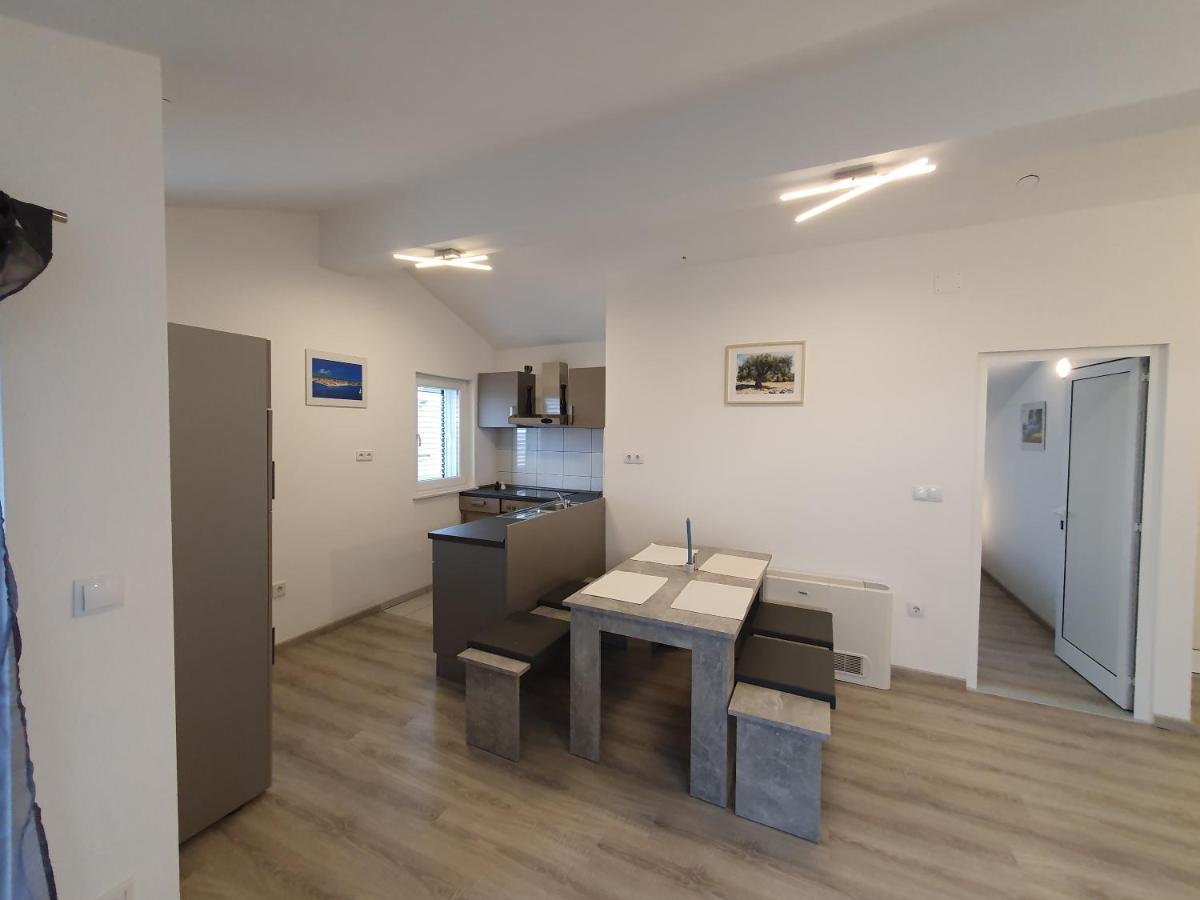 Apartments Villa M&M 2 Bibinje Bagian luar foto
