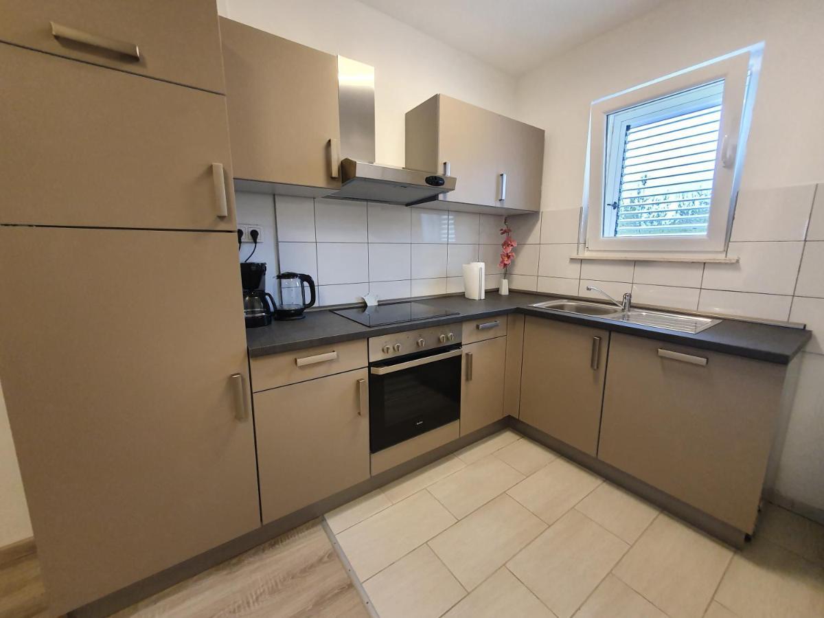 Apartments Villa M&M 2 Bibinje Bagian luar foto