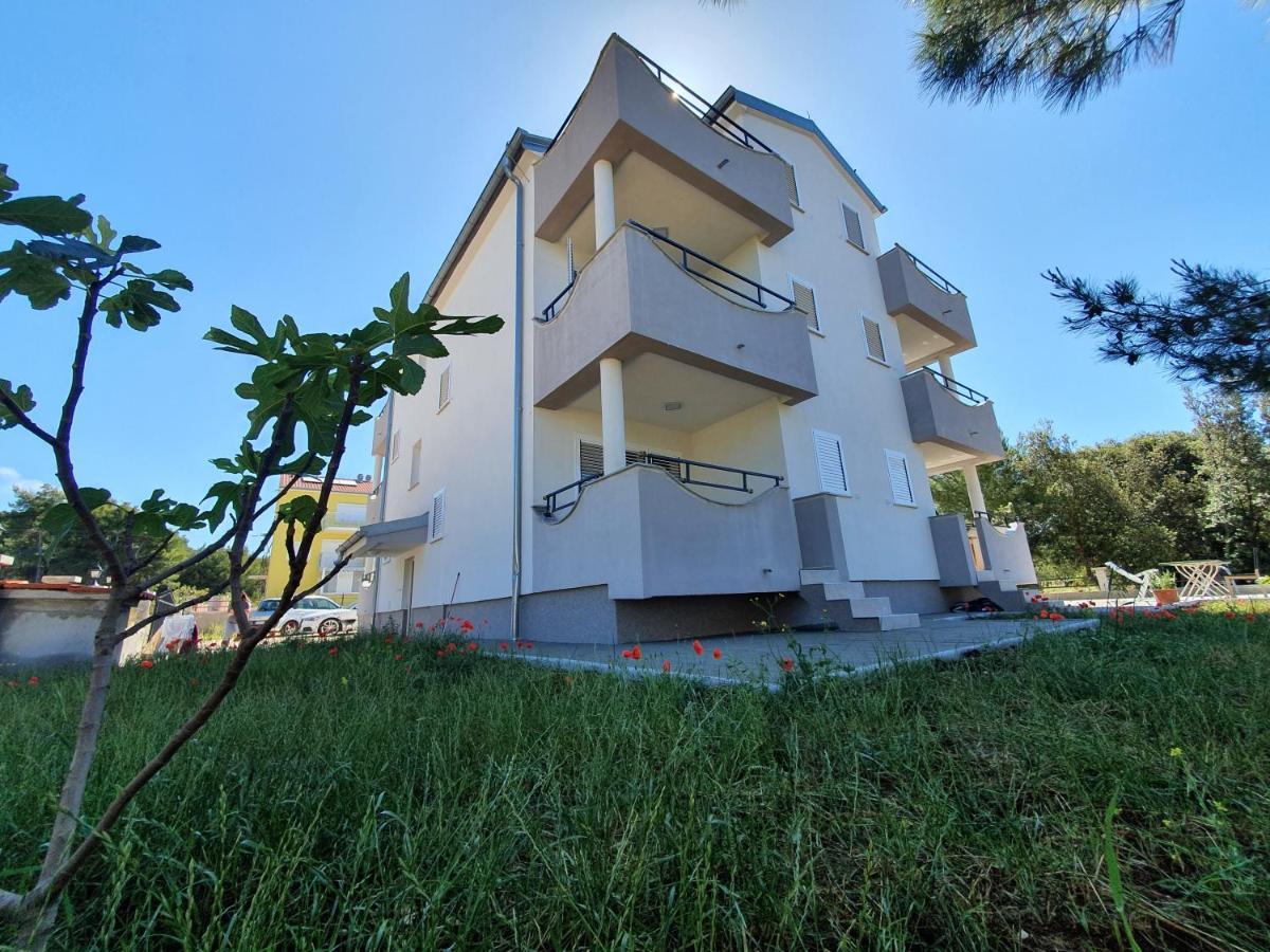 Apartments Villa M&M 2 Bibinje Bagian luar foto