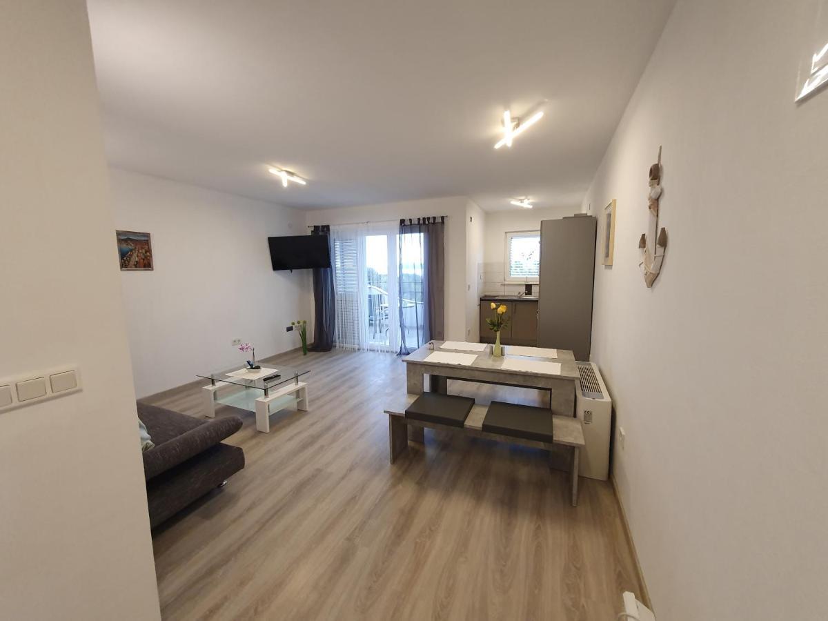 Apartments Villa M&M 2 Bibinje Bagian luar foto